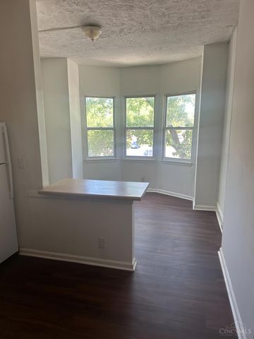 1916 Linn Street, Cincinnati, OH 45214