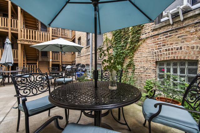 639 Garfield Street 3, Oak Park, IL 60304