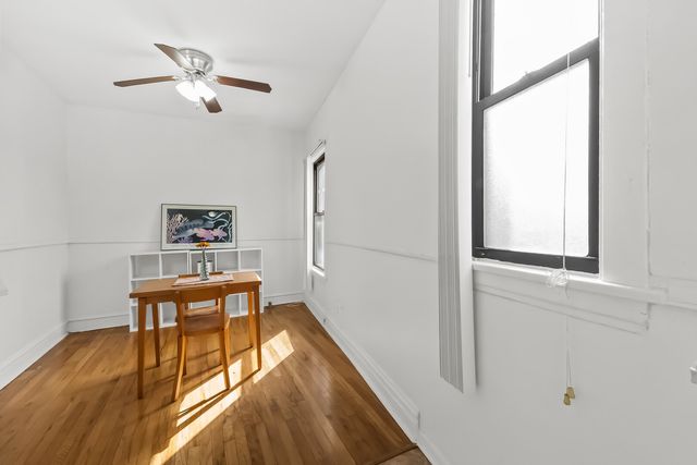 639 Garfield Street 3, Oak Park, IL 60304