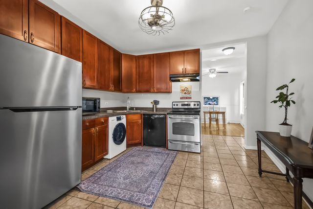 639 Garfield Street 3, Oak Park, IL 60304