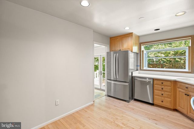 2207 WITTINGTON BLVD, Alexandria, VA 22308