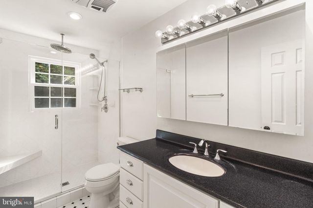 2207 WITTINGTON BLVD, Alexandria, VA 22308