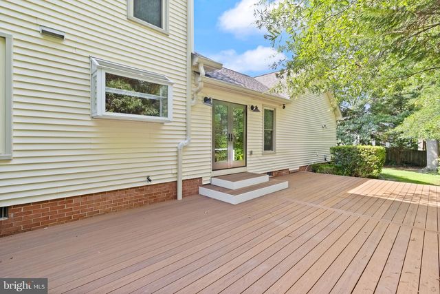 2207 WITTINGTON BLVD, Alexandria, VA 22308