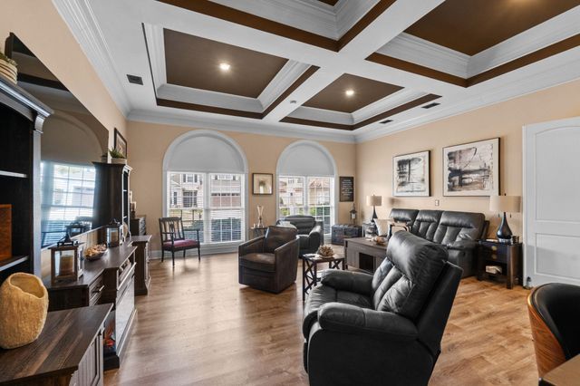 837 Bluffview Dr., Myrtle Beach, SC 29579