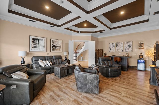 837 Bluffview Dr., Myrtle Beach, SC 29579