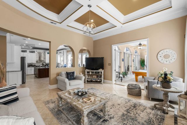 837 Bluffview Dr., Myrtle Beach, SC 29579