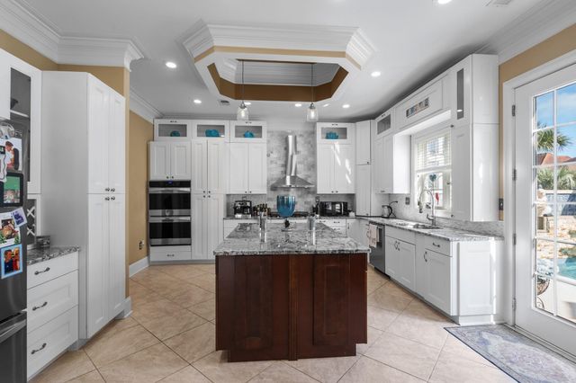 837 Bluffview Dr., Myrtle Beach, SC 29579