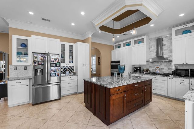 837 Bluffview Dr., Myrtle Beach, SC 29579