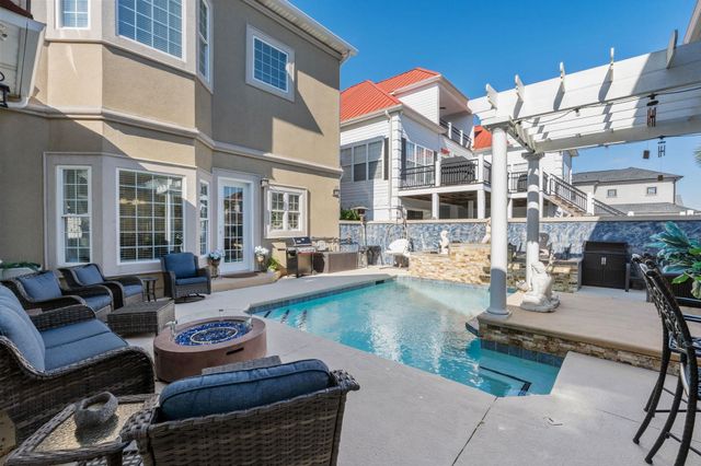 837 Bluffview Dr., Myrtle Beach, SC 29579