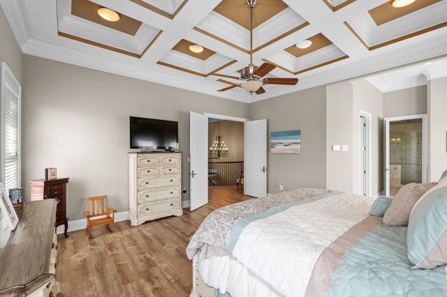 837 Bluffview Dr., Myrtle Beach, SC 29579