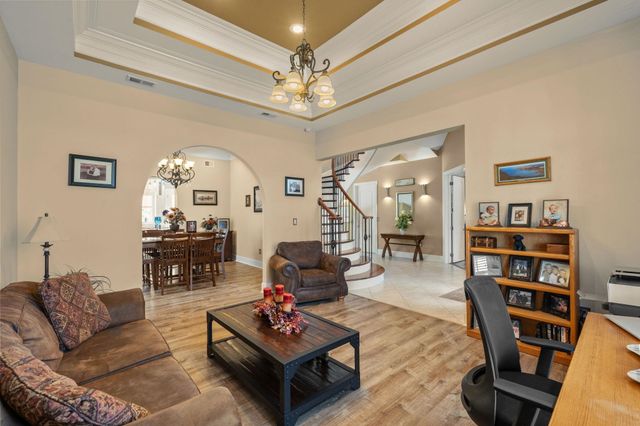 837 Bluffview Dr., Myrtle Beach, SC 29579