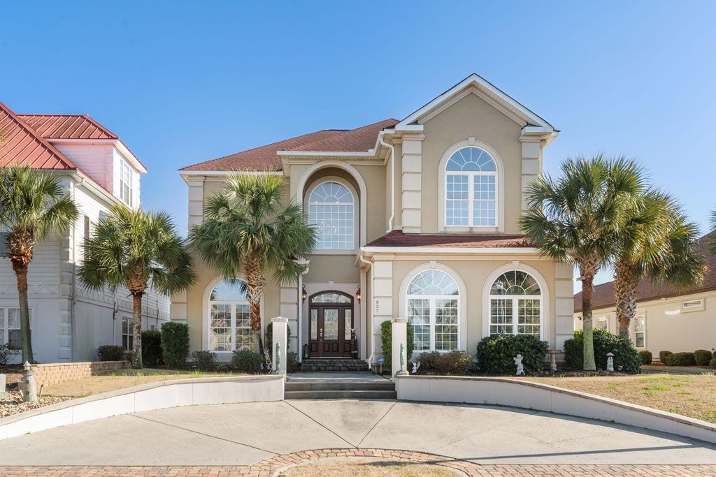 837 Bluffview Dr., Myrtle Beach, SC 29579