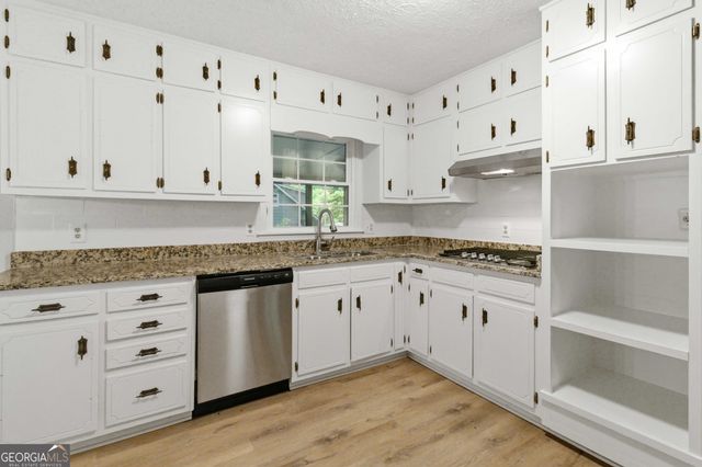 420 Creekview Court, Marietta, GA 30064