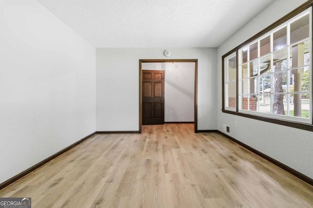 420 Creekview Court, Marietta, GA 30064