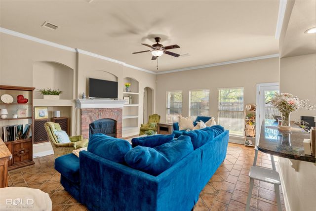 107 Riverbrooke Drive, Shreveport, LA 71115