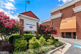 3249 JERMANTOWN RD, Fairfax, VA 22030
