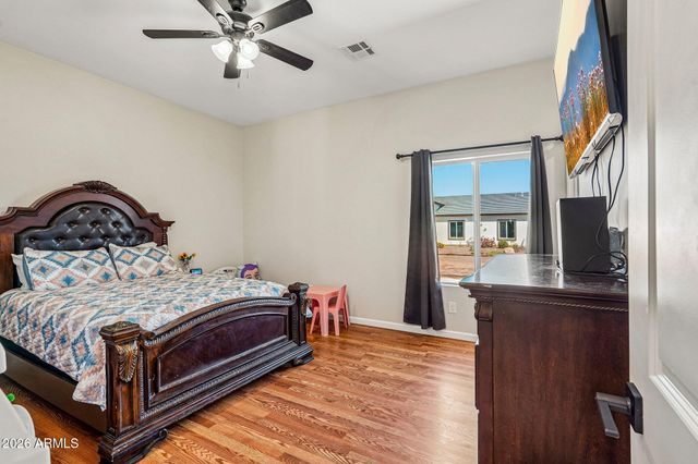 21035 W OCOTILLO Avenue, Buckeye, AZ 85326