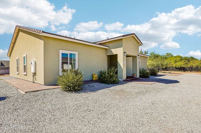 21035 W OCOTILLO Avenue, Buckeye, AZ 85326