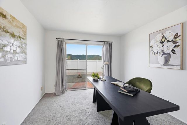 13011 Avenida Grande, San Diego, CA 92129