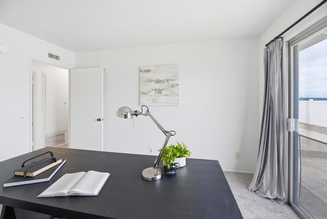 13011 Avenida Grande, San Diego, CA 92129