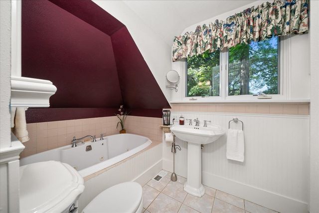 215 E 9th Ave, Spokane, WA 99202