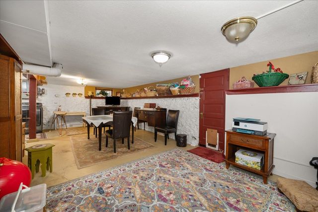 215 E 9th Ave, Spokane, WA 99202