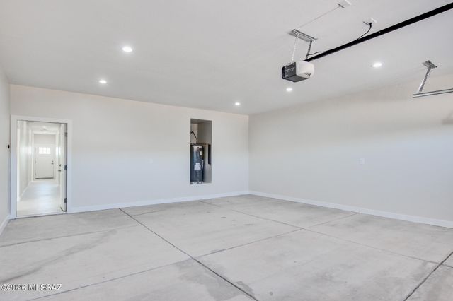 2130 S Hohokam Drive, Tucson, AZ 85735