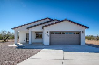 2130 S Hohokam Drive, Tucson, AZ 85735