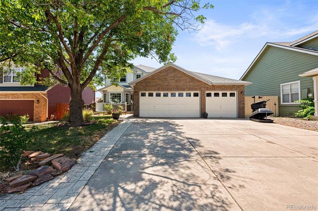 3084 Signal Creek Boulevard, Thornton, CO 80241