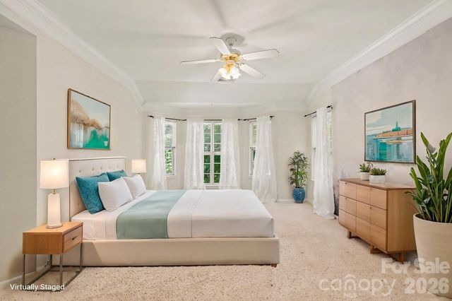 5604 Edgeweir Court, Charlotte, NC 28269