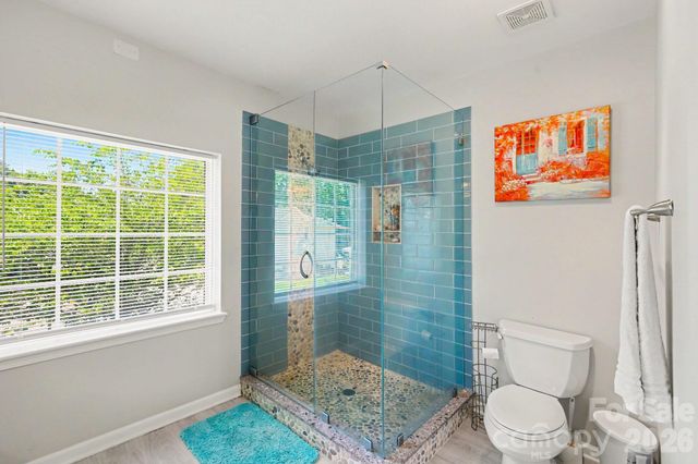 5604 Edgeweir Court, Charlotte, NC 28269