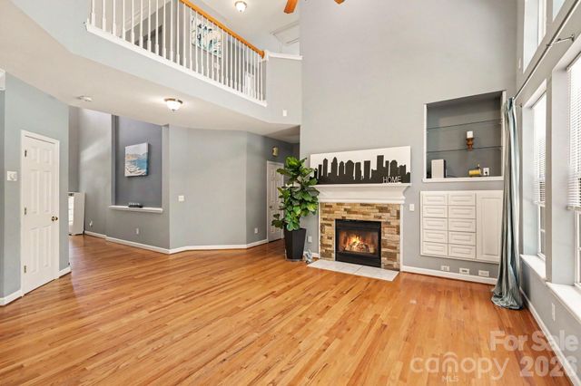 5604 Edgeweir Court, Charlotte, NC 28269
