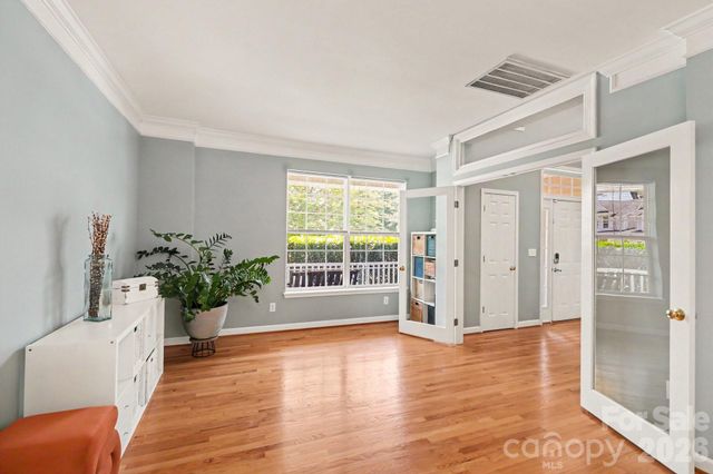 5604 Edgeweir Court, Charlotte, NC 28269