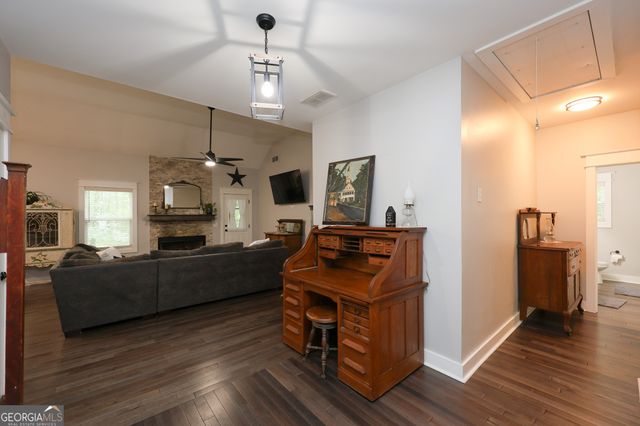 2033 Lakeview Parkway, Villa Rica, GA 30180