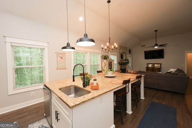 2033 Lakeview Parkway, Villa Rica, GA 30180