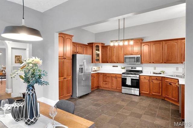 2617 Arsenal Street, St Louis, MO 63118
