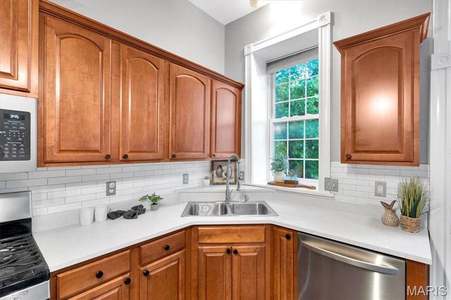 2617 Arsenal Street, St Louis, MO 63118