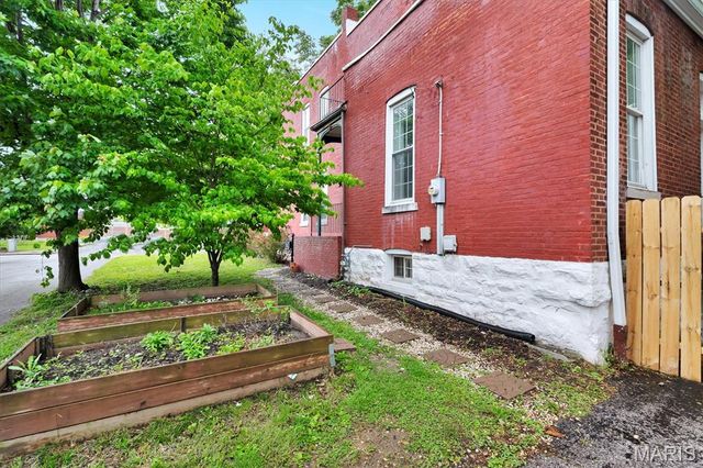 2617 Arsenal Street, St Louis, MO 63118