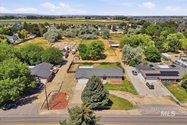 1311 N Middleton Rd, Nampa, ID 83651
