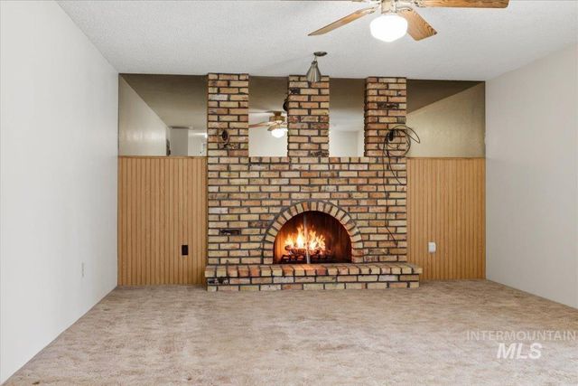 1311 N Middleton Rd, Nampa, ID 83651
