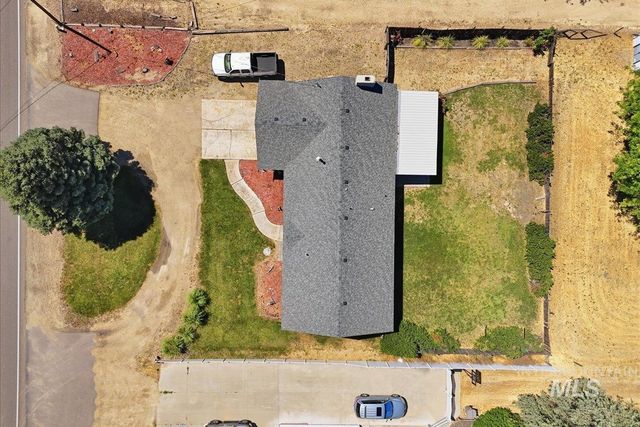 1311 N Middleton Rd, Nampa, ID 83651