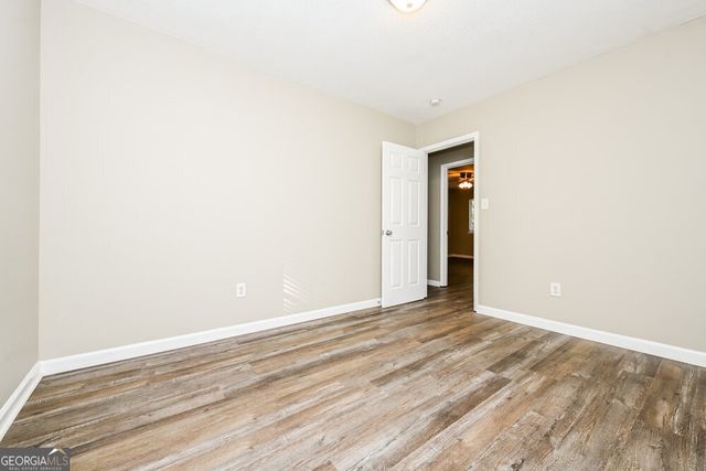 4060 Faron Court, Ellenwood, GA 30294