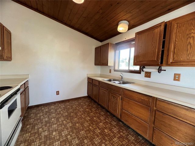 52 Deer Trail Dr, Bailey, CO 80421