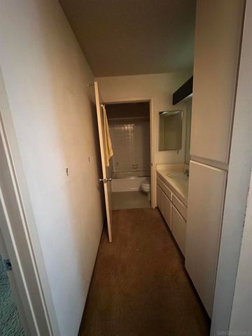 6196 Agee St 26, San Diego, CA 92122