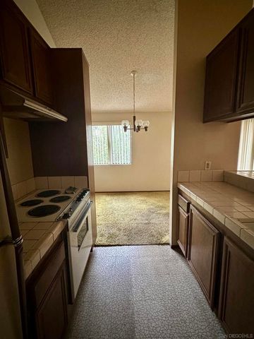 6196 Agee St 26, San Diego, CA 92122