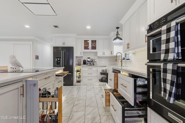 14247 N Swan Road, Gulfport, MS 39503