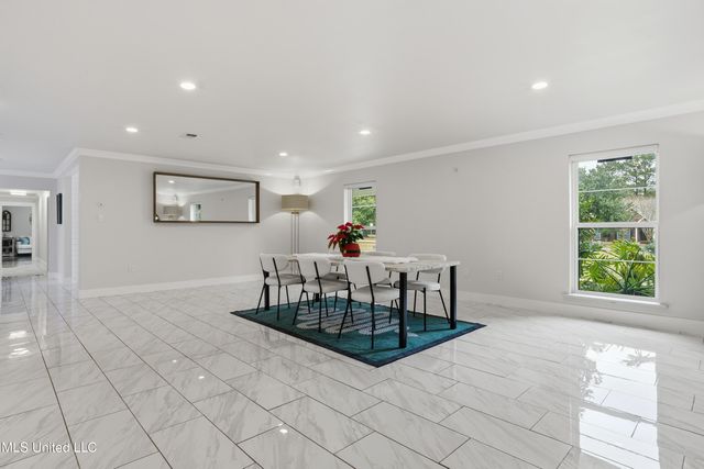 14247 N Swan Road, Gulfport, MS 39503