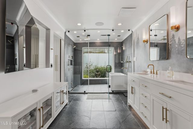 14247 N Swan Road, Gulfport, MS 39503