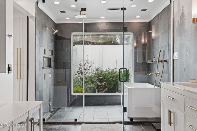 14247 N Swan Road, Gulfport, MS 39503