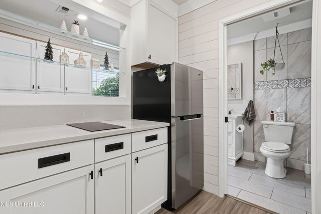 14247 N Swan Road, Gulfport, MS 39503